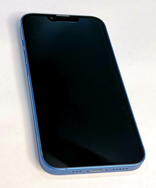 Apple iPhone 13 Blue — refurbished, Grade 